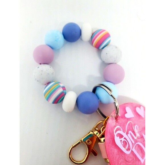 Beaded Wristlet Keychain Silicone Key Ring Bracelet One Day At A Time - Picture 3 of 3